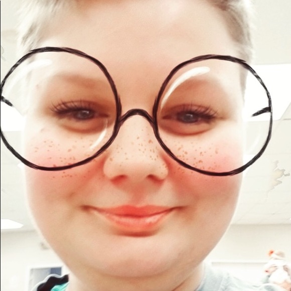 Meet your Posher, Margaret - Picture 1 of 1